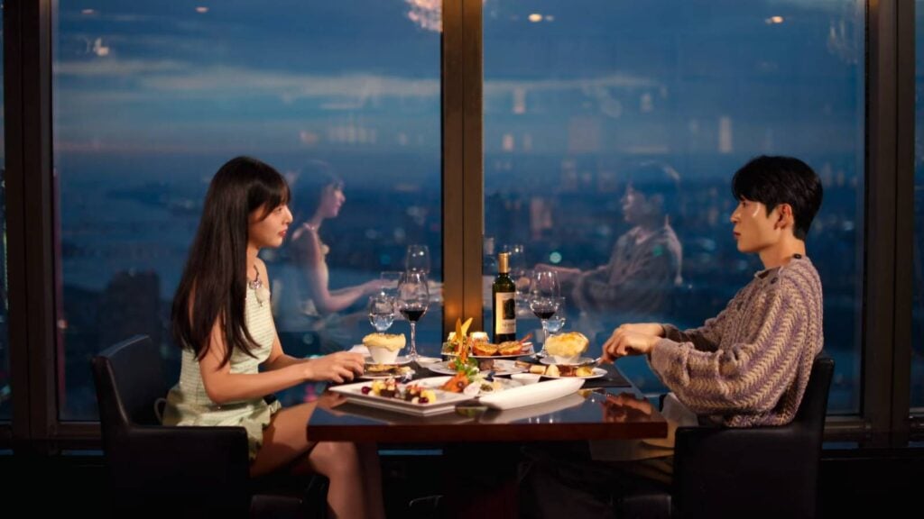 Two contestants of the reality show Single’s Inferno have the dinner in Episode 6: Park Hae-Lin and Kook Dong-Ho