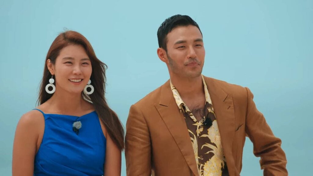 It’s a screenshot from the reality show Single's Inferno, Season 1: two contestants in the last episode before they choose each other and leave — Oh Jin-taek and Kang So-yeon.