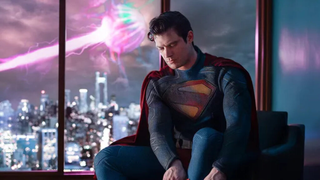 New Superman trailer released with some people criticizing actor’s face