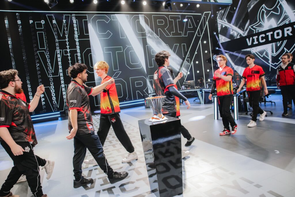 G2 Esports (L) and Sentinels shake hands at VCT Americas Kickoff Grand Finals at Riot Games Arena on February 8, 2025. 