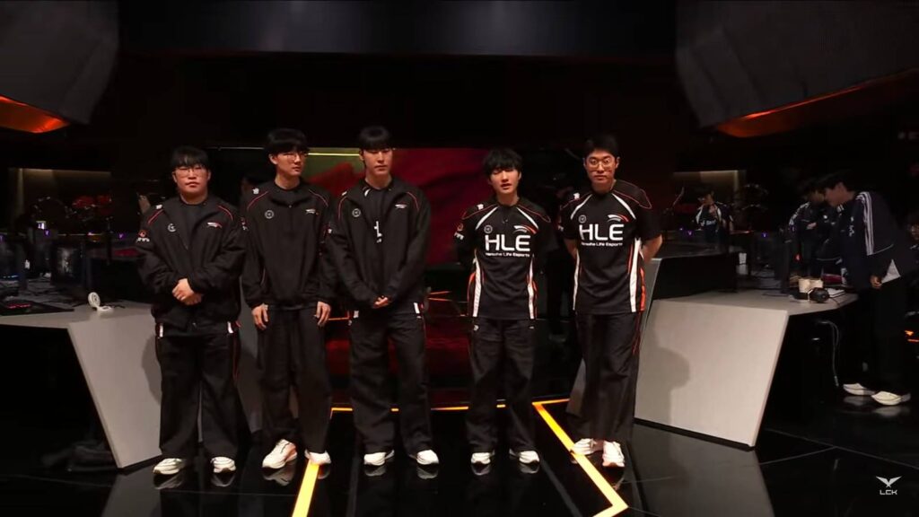 It’s a photo of the LoL esports pro players from the team Hanwha Life Esports after their match vs DRX in the LCK Cup 2025 Play-in.