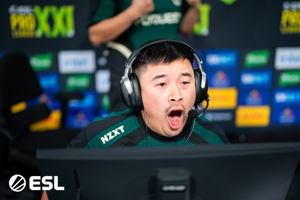 Dexter cheers for FlyQuest at ESL Pro League.