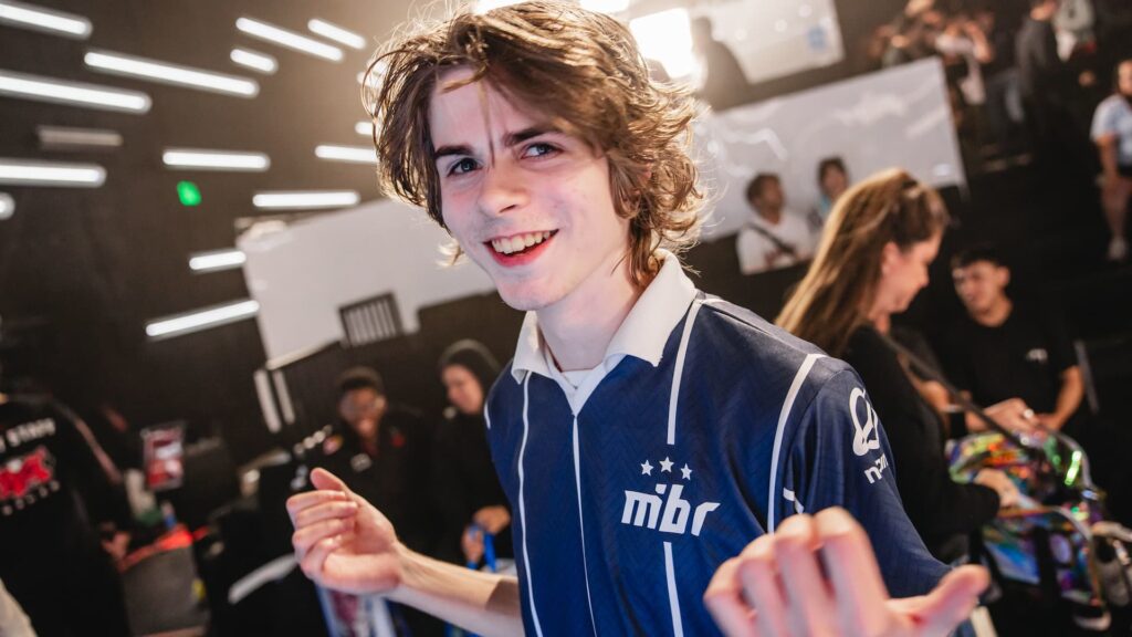 Verno VALORANT crosshair and settings