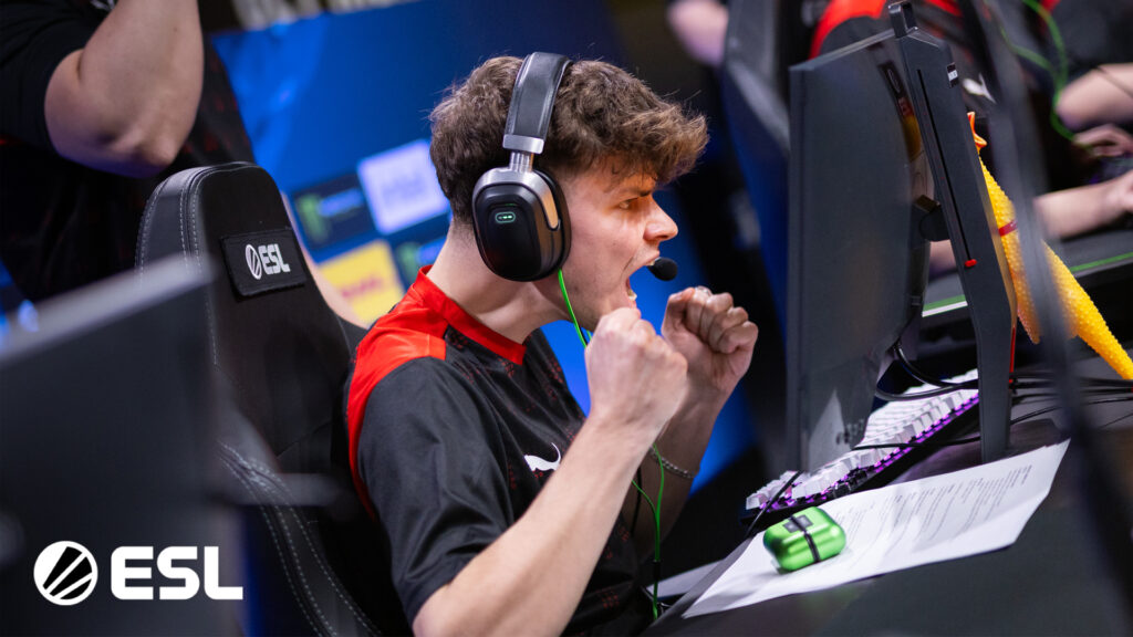 Liquid acquires siuhy ahead of Austin Major; jks benched