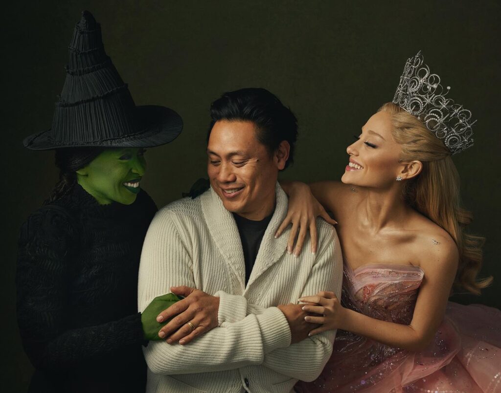 Cynthia Erivo (L), Jon M. Chu, and Ariana Grande (Photo via Instagram/jonmchu)