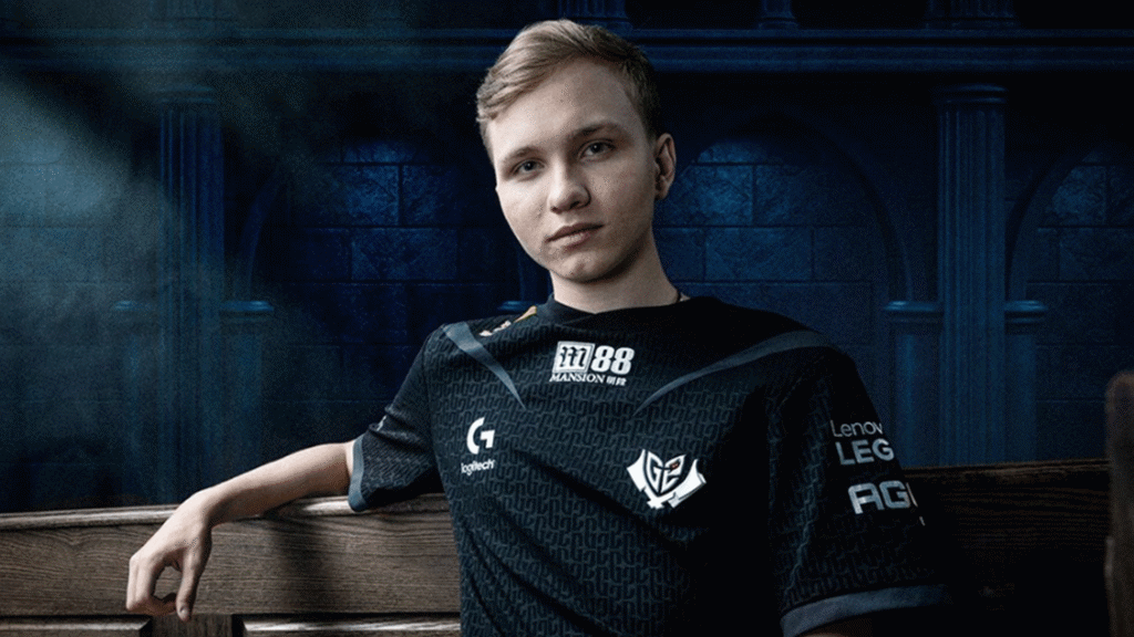 “Sorry, that’s it”: m0NESY confirms G2 departure as trade to Falcons becomes official