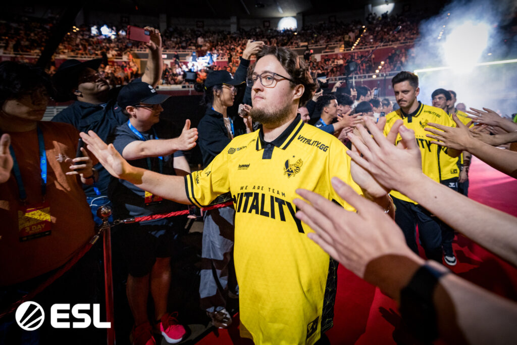 ZywOo and Team Vitality enter the IEM Dallas 2025 arena.