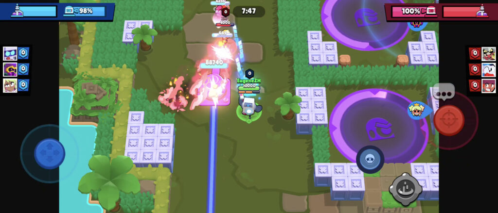 The image shows a game moment from the Brawl Stars MOBA mode Brawl Arena: the initial attack on simple mobs.
