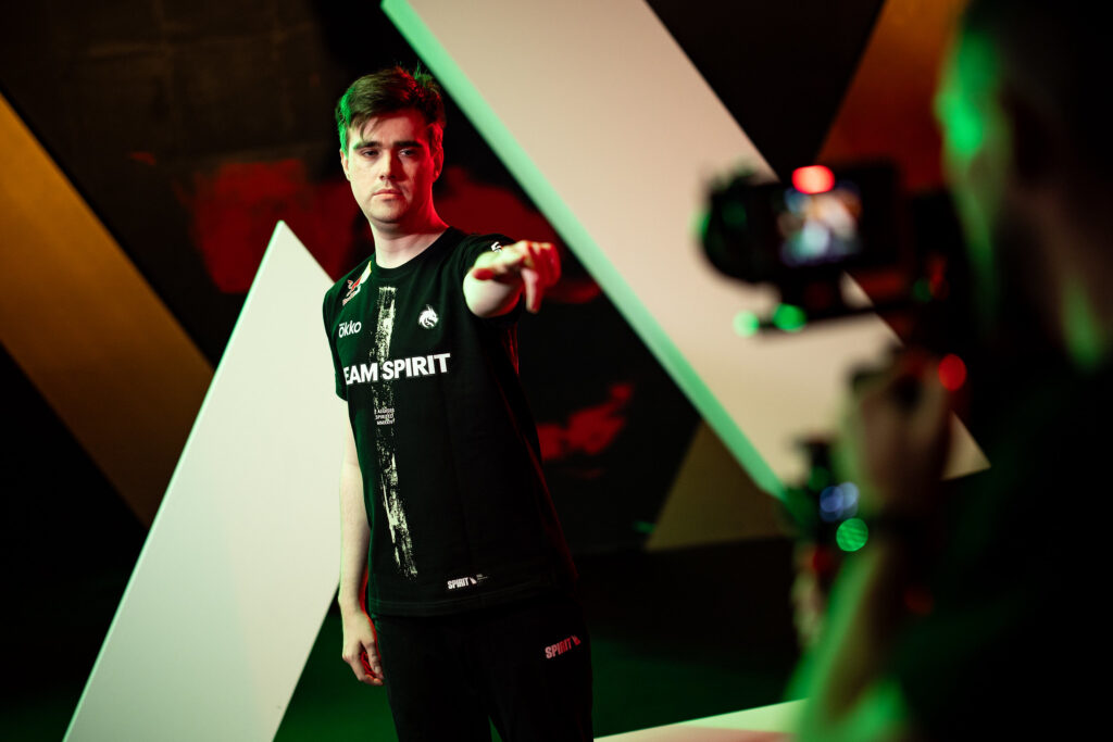 Miposhka Team Spirit EWC Dota 2