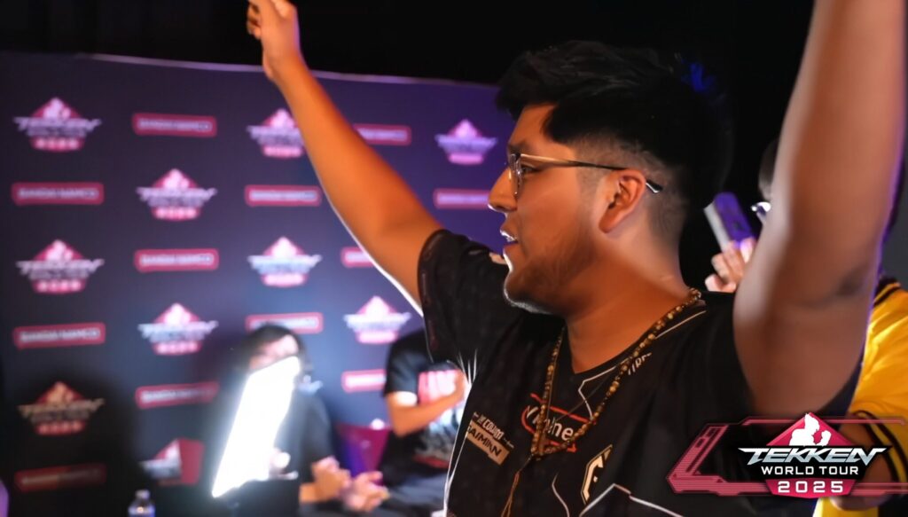 It's a photo of the TEKKEN 8 esports player Tibetano after his victory at the tournament The MIXUP 2025.