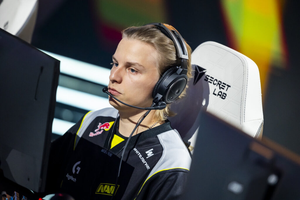 It’s a photo of the CS2 player Aleksib from NAVI at the Counter-Strike 2 Esports World Cup.
