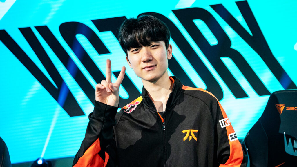 T1 rookie Poby undefeated in first LEC weekend with Fnatic