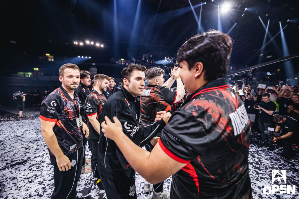 It’s a photo of CS2 pro players from the team G2 Esports at the tournament BLAST Open Fall 2025 in London.