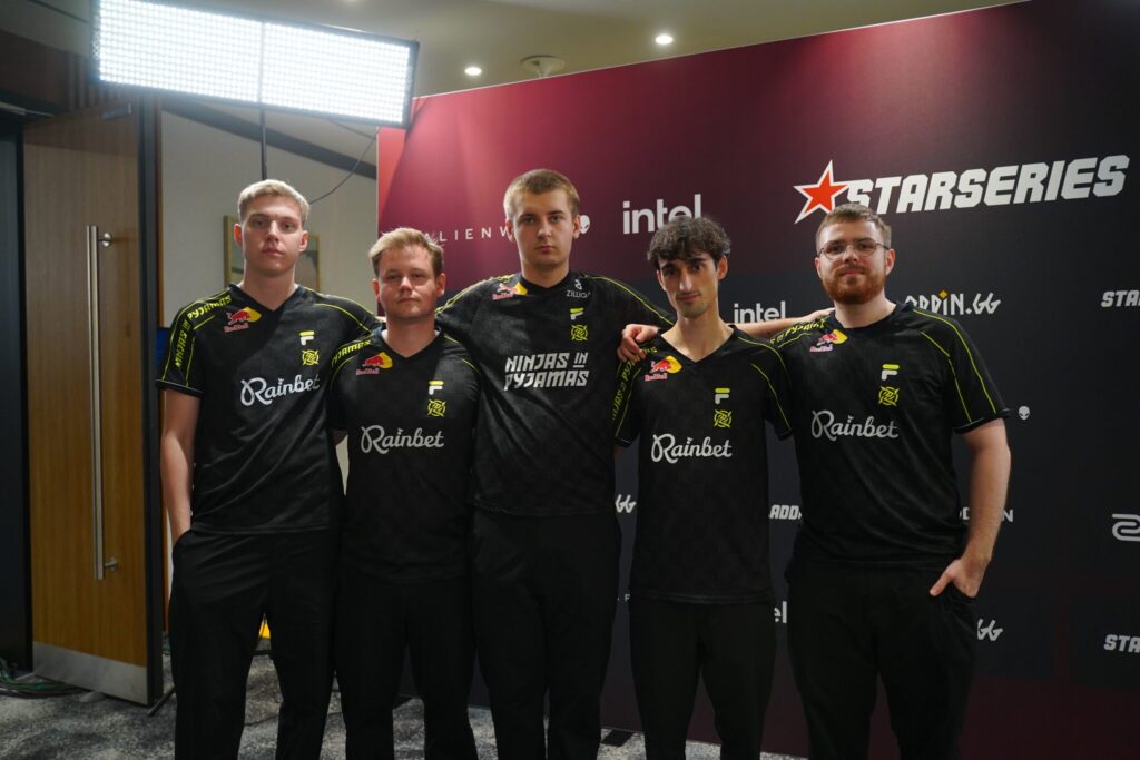 It’s a photo of the CS2 esports team Ninjas in Pyjamas at the tournament StarLadder StarSeries Fall 2025.