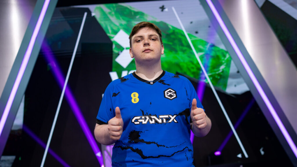 GX ara: “Before I joined GIANTX, I was really bad with the operator. After pipsoN showed me some stuff, I barely miss the shots.”