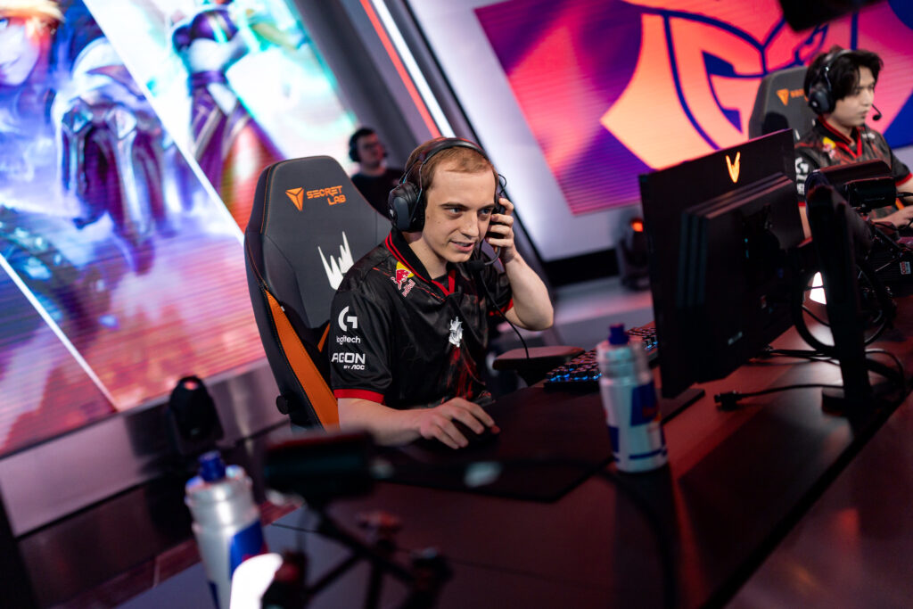 It's a photo of the League of Legends esports player Caps from the team G2 Esports at the event LEC 2025 Summer.