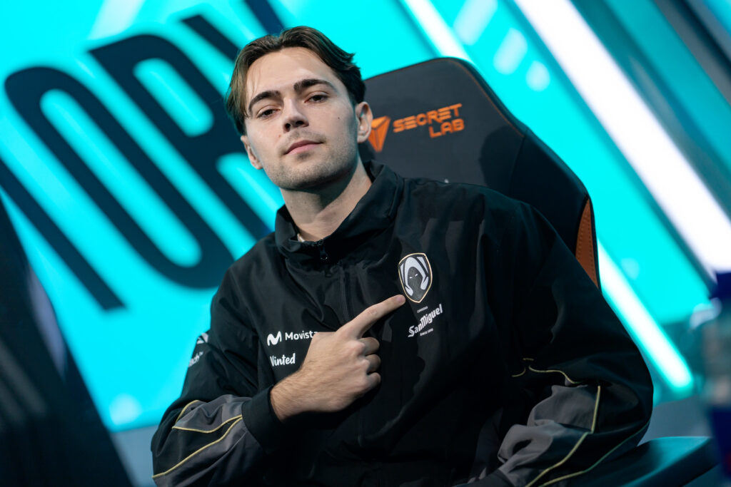 It's a photo of the League of Legends esports player Stend from Team Heretics at the event LEC 2025 Summer.