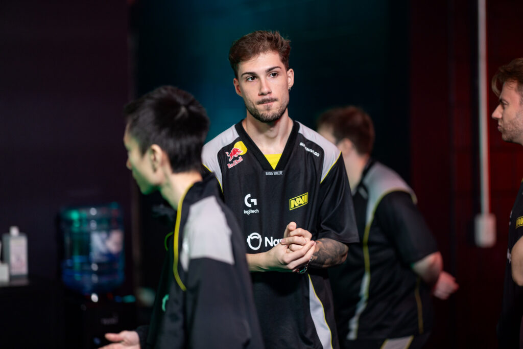 It's a photo of the League of Legends esports team NAVI at the event LEC 2025 Summer.