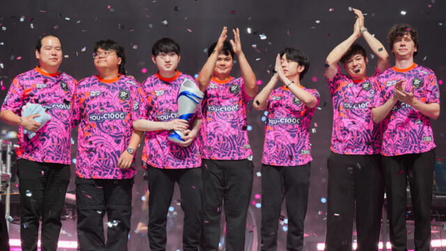 Masters Toronto champs Paper Rex lift Pacific 2025 Split 2 trophy