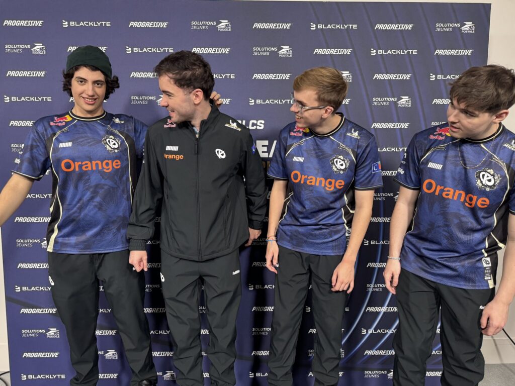 It’s a photo of the Rocket League players from the team Karmine Corp at the tournament RLCS 2025 World Championship.