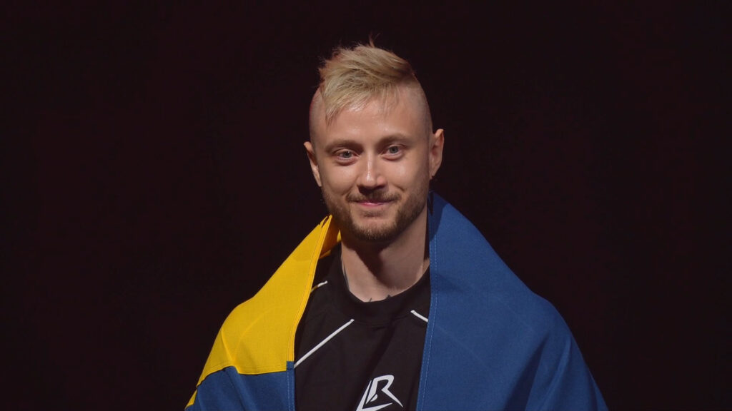 Rekkles, we're in Sweden! (Photo via Los Ratones)