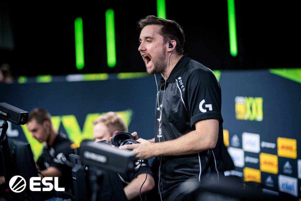 It’s a photo of the CS2 esports team Astralis at the event ESL Pro League Season 22 Stage 1.