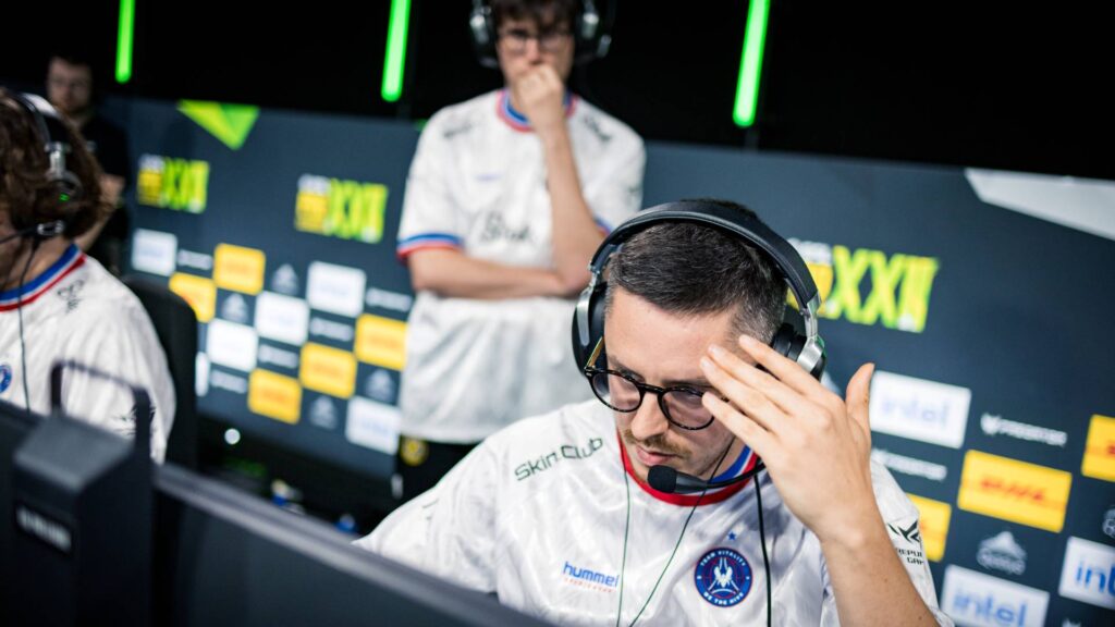 It's a photo of CS2 Team Vitality at ESL Pro League Season 22.