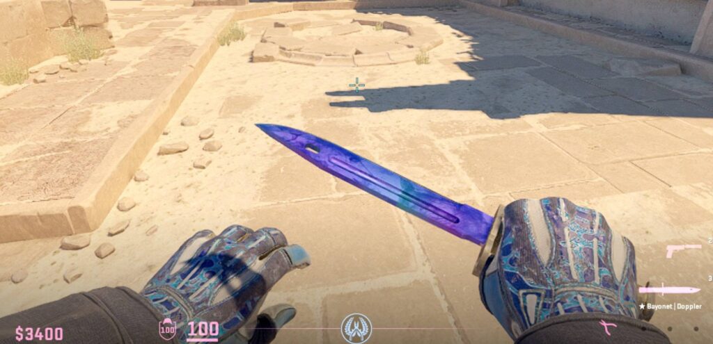 The screenshot shows the rare Sapphire Phase of the CS2 knife Bayonet | Fade.
