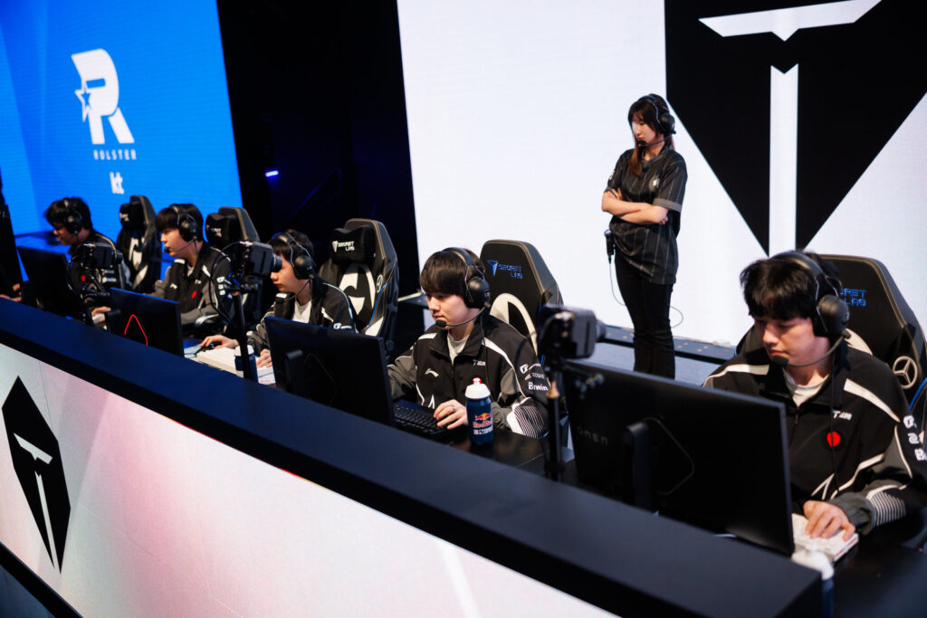 It’s a photo of the League of Legends team Top Esports at the World Championship 2025 - LoL Worlds 2025.