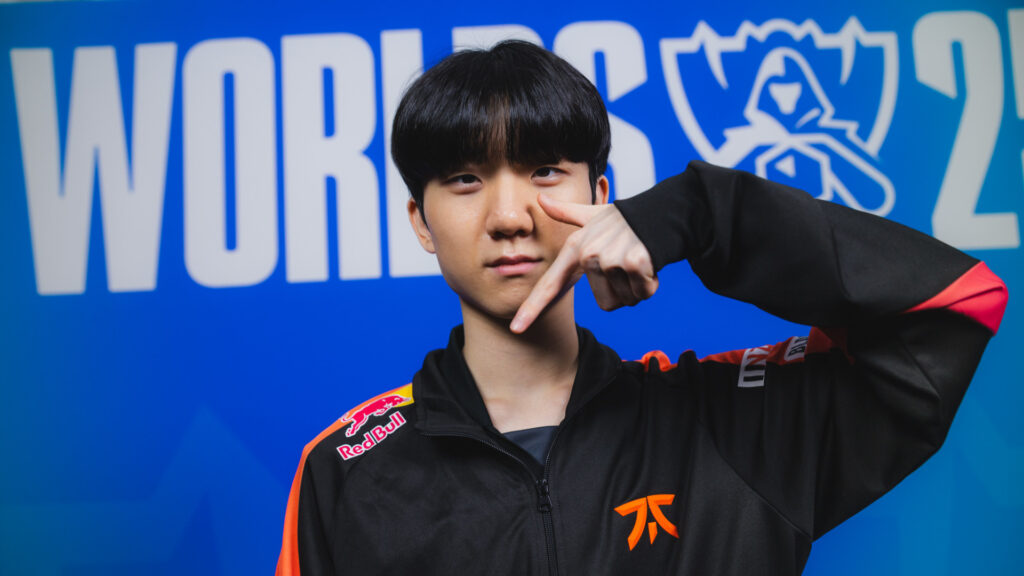 FNC Poby eager to learn from Faker: “It’d be an honor to face T1 on stage”