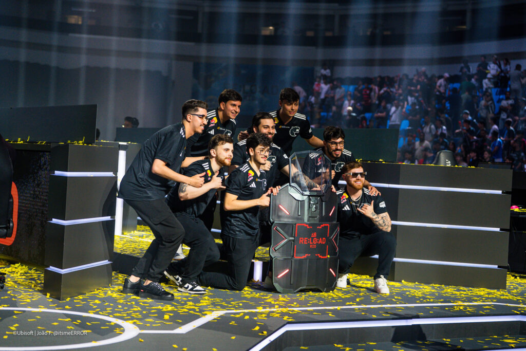 It's a photo of the Rainbow Six Siege esports team R6 FURIA at the tournament RE:L0:AD 2025.