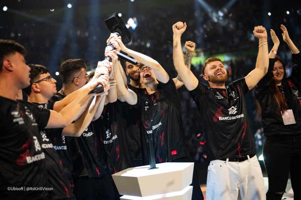 It's a photo of the Rainbow Six Siege esports team w7m esports after winning Six Invitationals 2024.