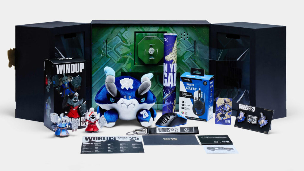 Everything you can get from the LoL Worlds 2025 box