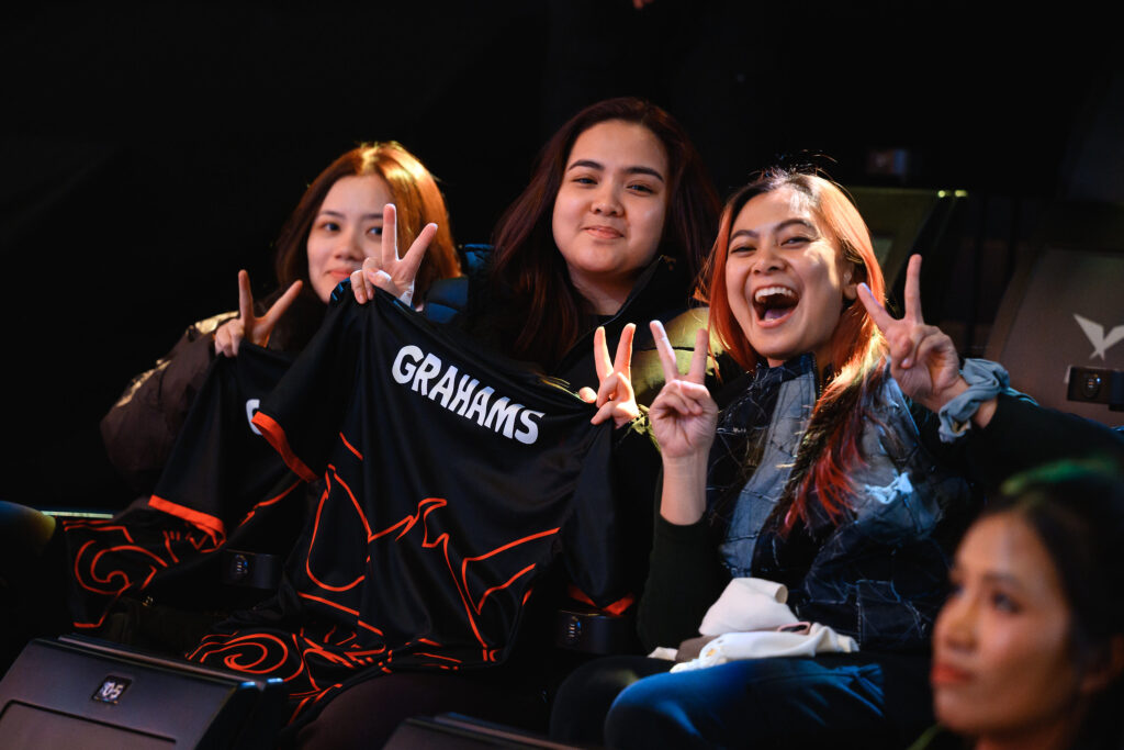 From L-R: enerii, Alexy, Mikafabs (Photo by Moon Suwon/Riot Games)