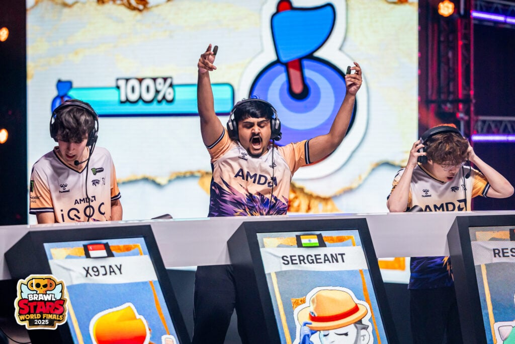The photo of the Revenant XSpark Brawl Stars players at the World Finals 2025.