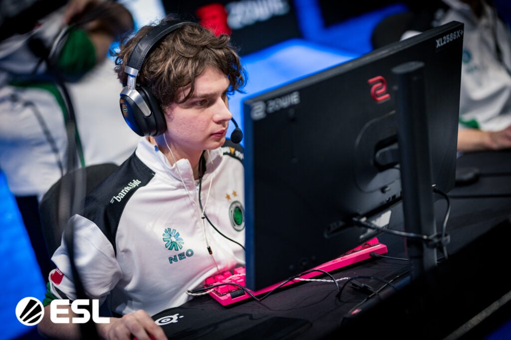 The CS2 players kyousuke from Team Falcons at IEM Chengdu 2025 - a photo.