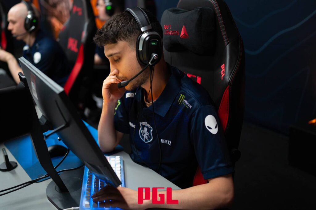 It’s a photo of the CS2 esports player NertZ from Team Liquid at the tournament PGL Masters Bucharest 2025.