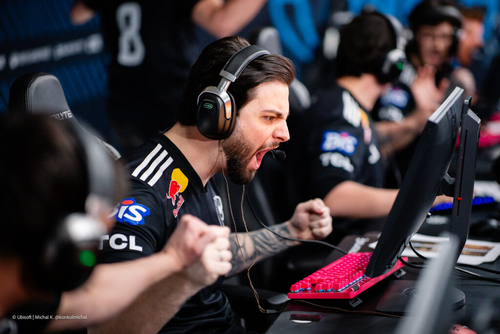 It’s a photo of the Rainbow Six Siege players from the team FURIA at the tournament R6 Munich Major 2025.