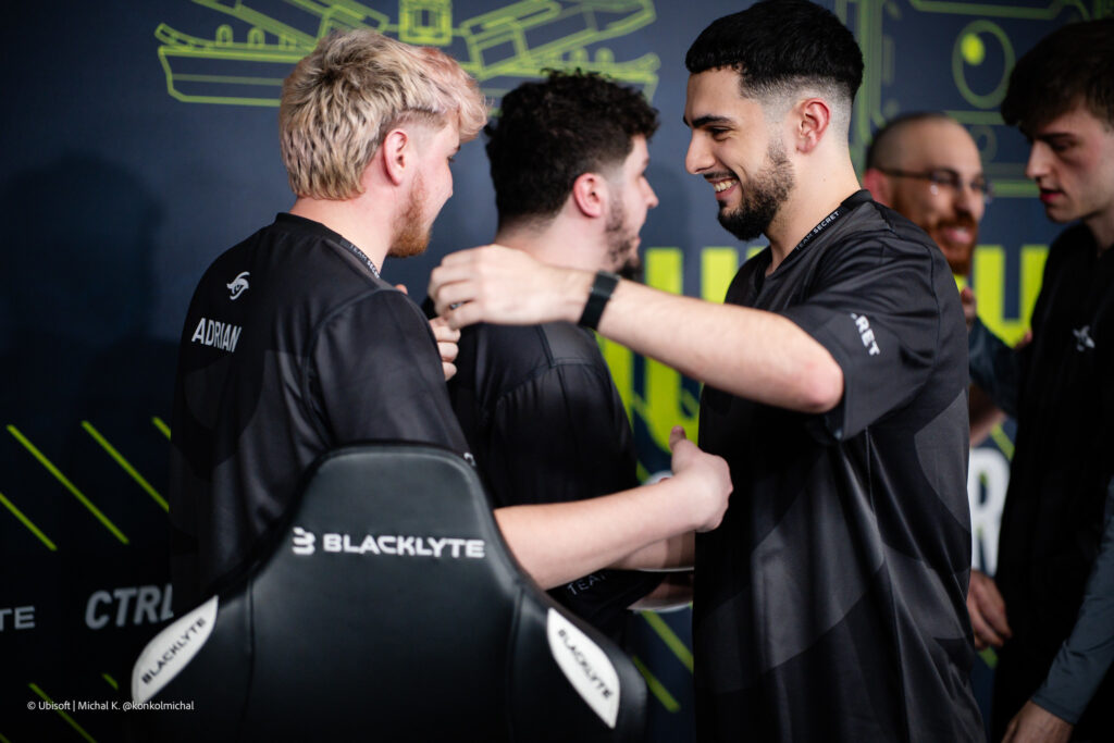 It’s a photo of the Rainbow Six Siege esports players from the team Team Secret at the tournament R6 Munich Major 2025. 