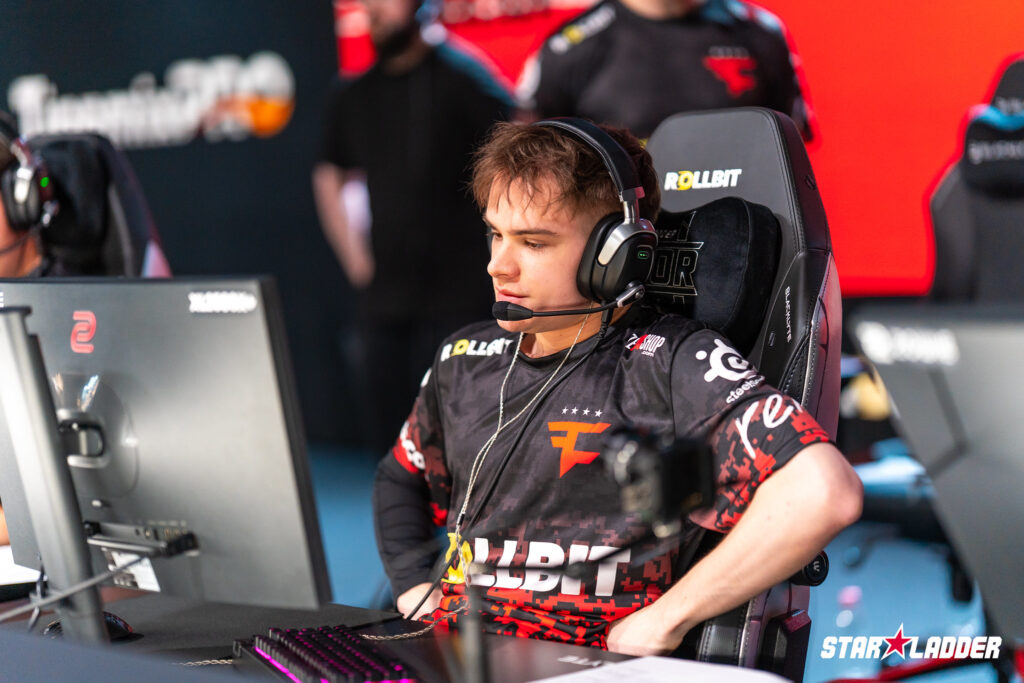 The CS2 esports player jcobbb from the team FaZe in Stage 2 at the StarLadder Budapest Major 2025 - a photo.