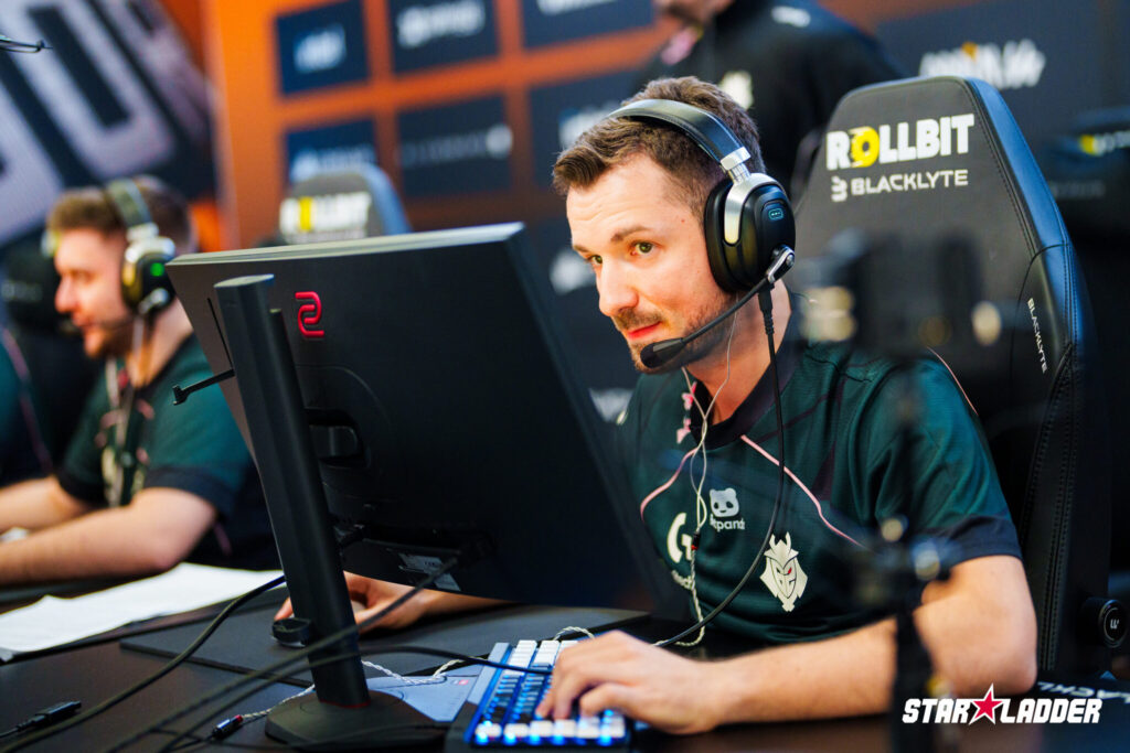 The CS2 players from the team G2 Esports in Stage 3 at the StarLadder Budapest Major 2025 - a photo.