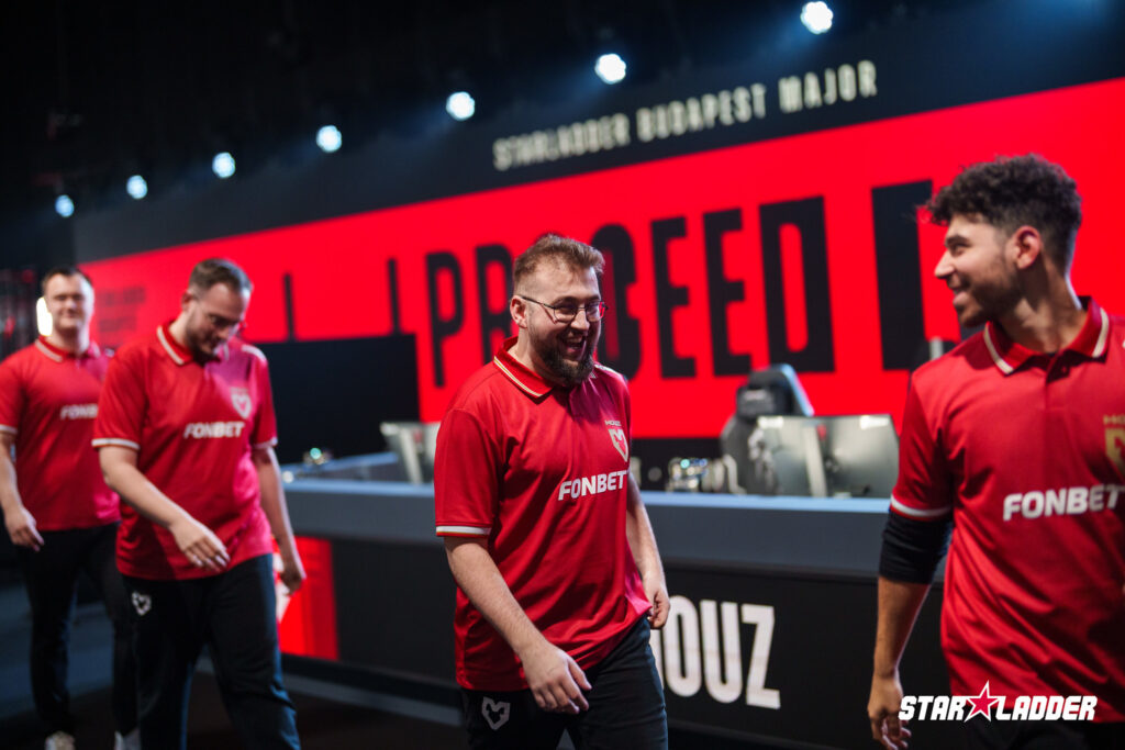 It’s a photo of the Counter-Strike 2 esports team MOUZ at the CS2 StarLadder Budapest Major 2025.