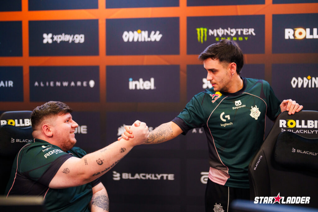 The CS2 players HeavyGod and SunPayus from the team G2 Esports in Stage 3 at the StarLadder Budapest Major 2025 - a photo.