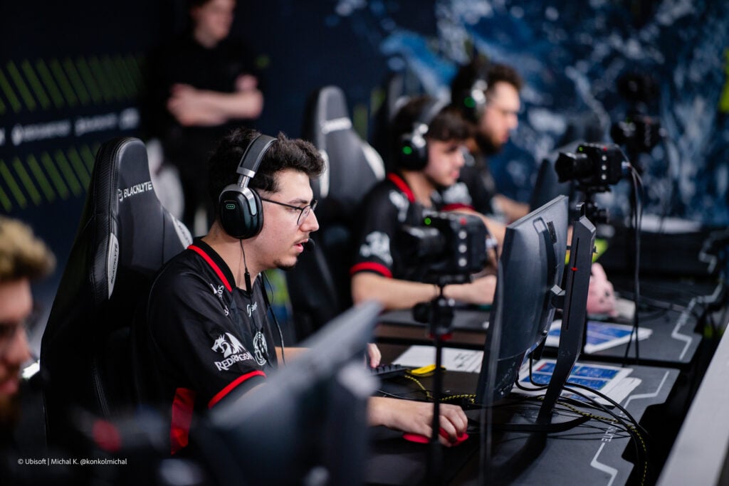 The photo features the Rainbow Six Siege X players from the team w7m esports at the tournament Munich Major 2025.