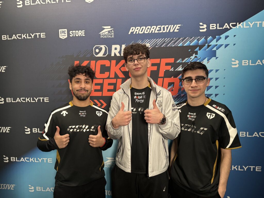 The photo features Rocket League players from the team Gen.G Mobil1 Racing during the esports tournament Kick-Off Weekend RLCS 2026.
