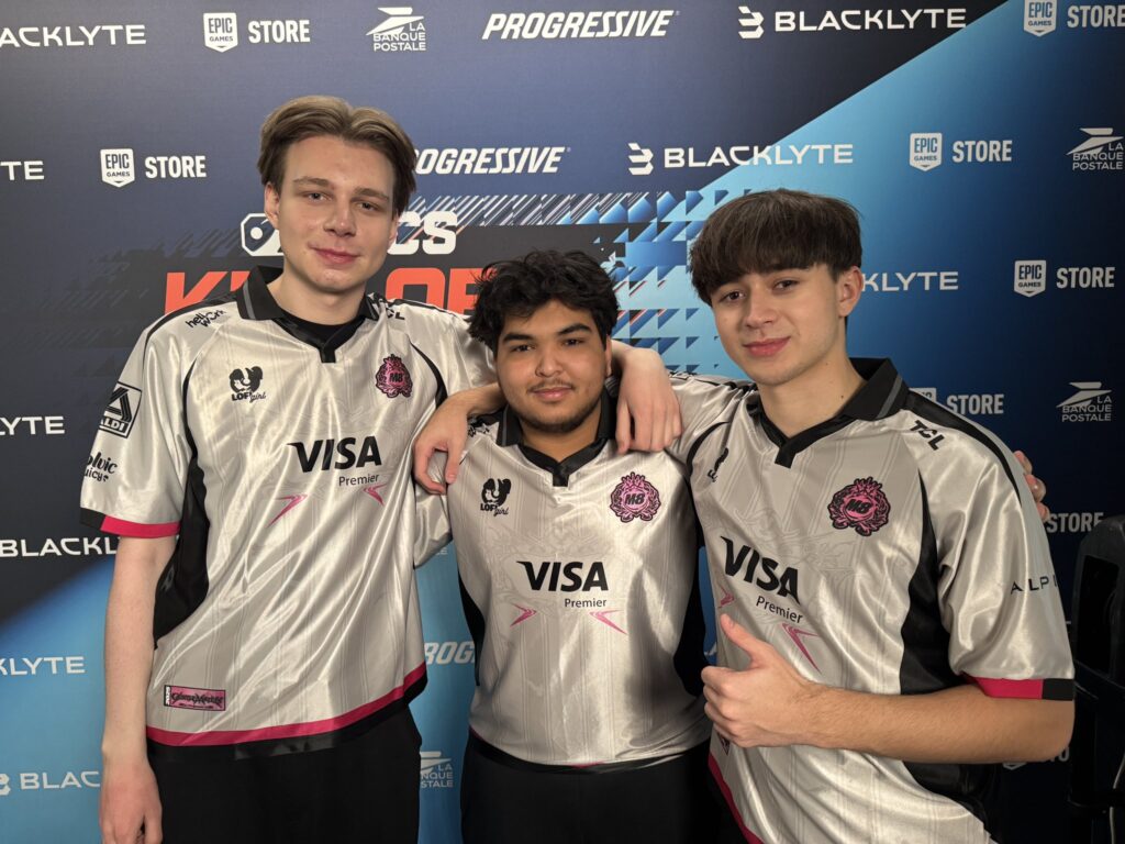 The photo features Rocket League esports players from the team Gentle Mates during the tournament Kick-Off Weekend RLCS 2026.