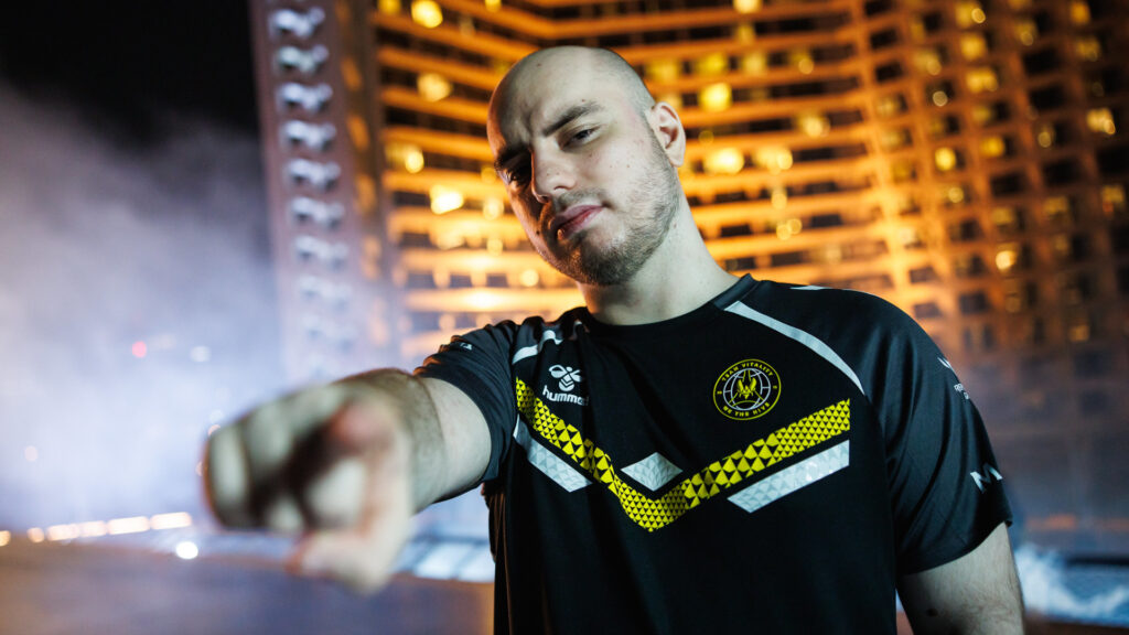 VIT Derke: “I’m really happy to play with Chronicle again.”