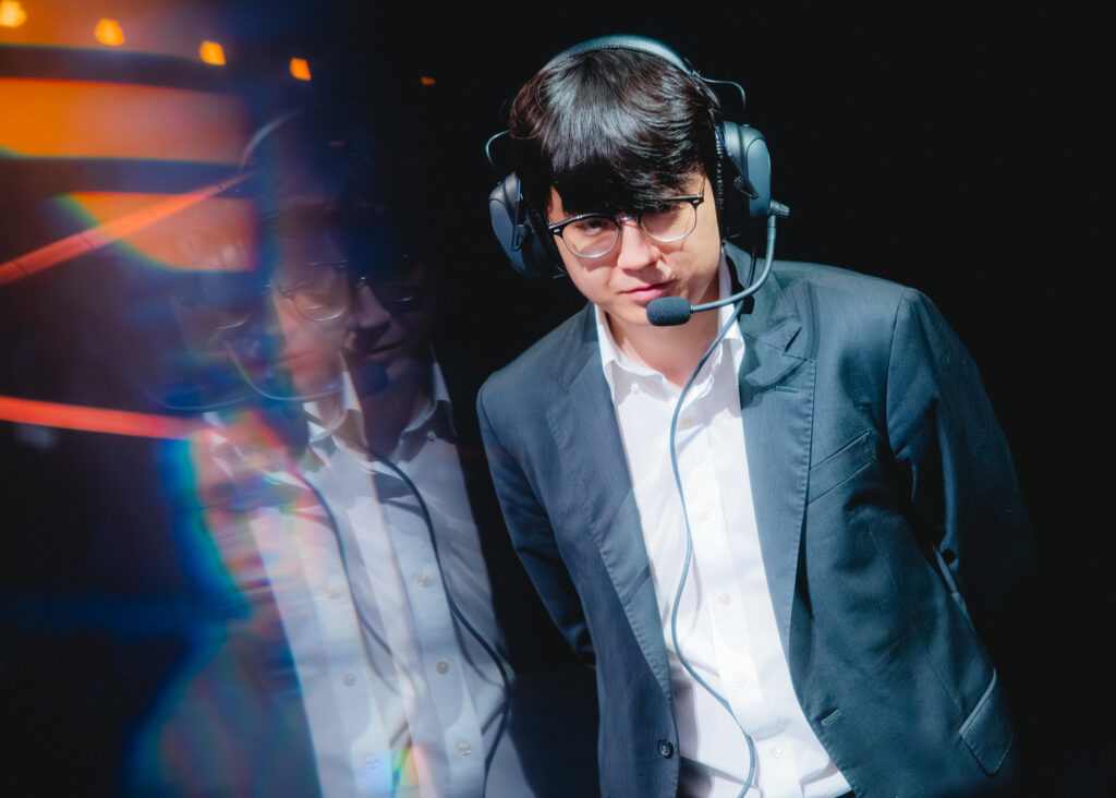 KT Rolster coach Score (Photo by Colin Young-Wolff/Riot Games)