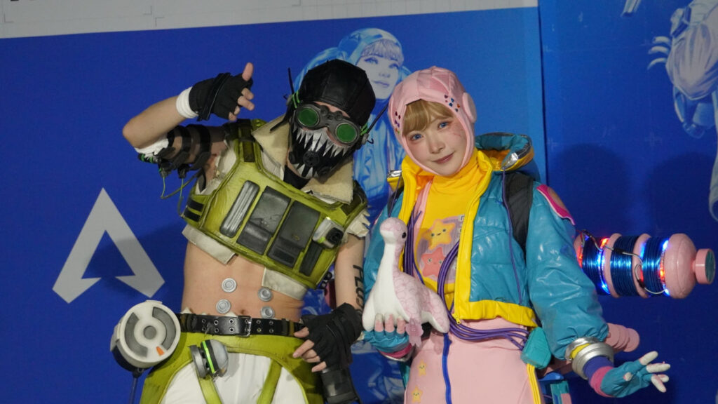 Apex Legends cosplayers at the venue