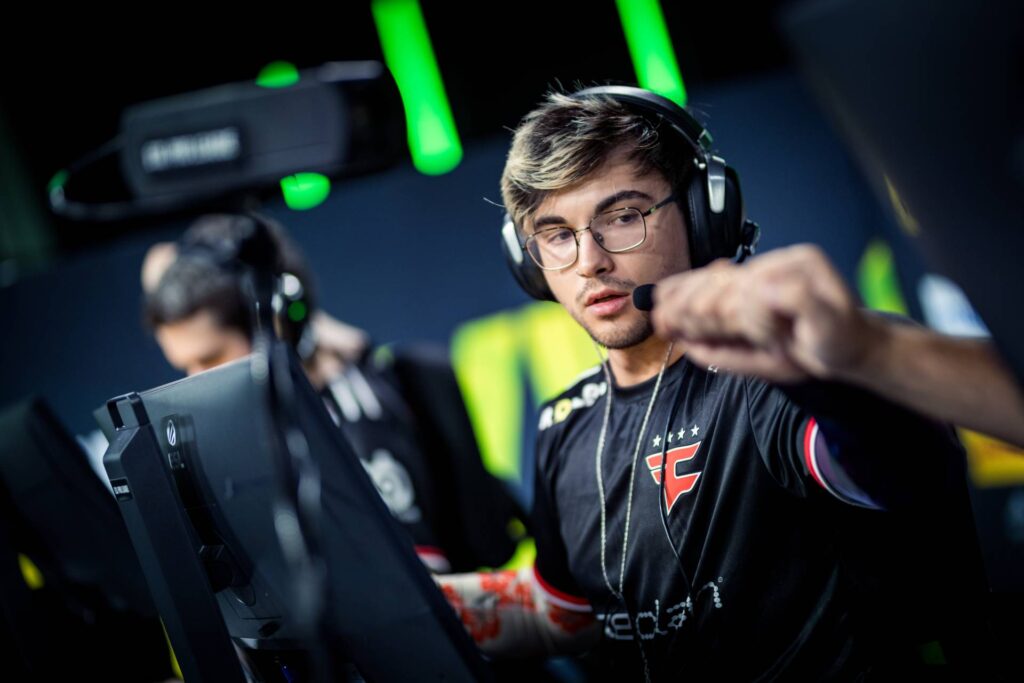It’s a photo of CS2 esports player Russel "Twistzz" Van Dulken from the team FaZe Clan during the tournament ESL Pro League Season 22.
